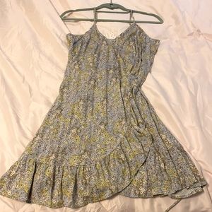 This cute FreePeople Dress is perfect for the fall with a jean jacket or summer.